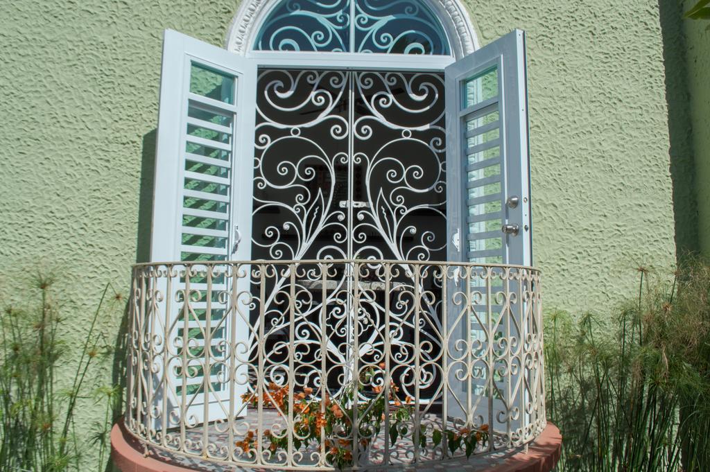 Casa Isabel B&B San Juan Exterior photo